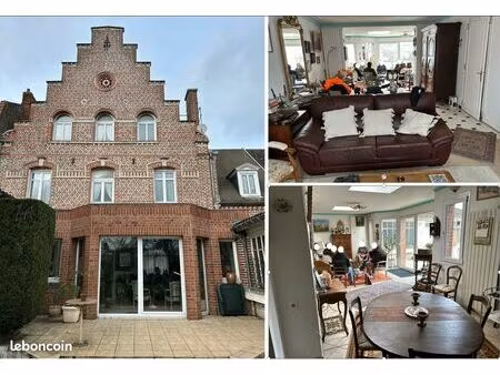 maison de ville spacieuse et pleine de charme