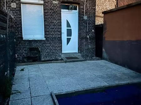 maison f3 dans quartier paisible près des transports