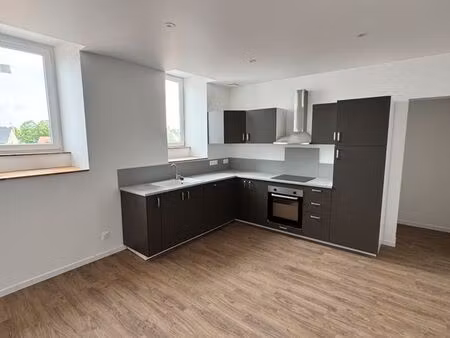 appartement 110m2 entièrement rénové disponible de suite