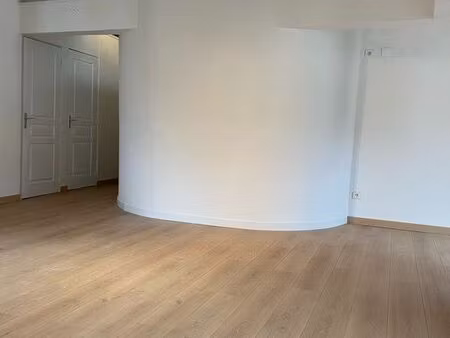 t5 lumineux 109m2 avec terrasse-4 chambres-le boulou