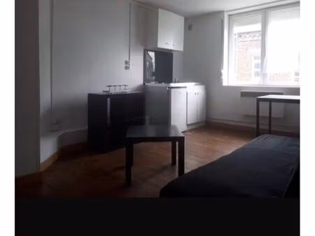 studio meublé