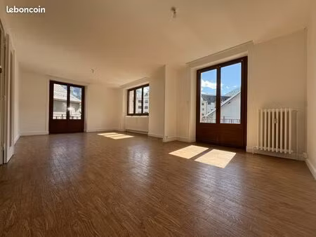 appartement 4 pièces 106 m²