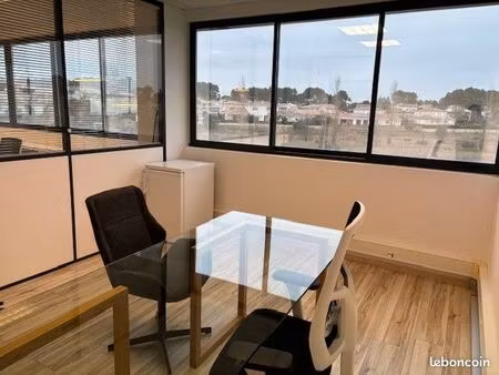 bureau en coworking à louer