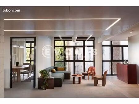 bureaux 300 m²