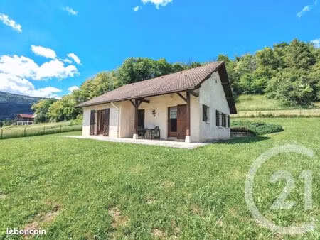 maison 3 pièces 80 m²