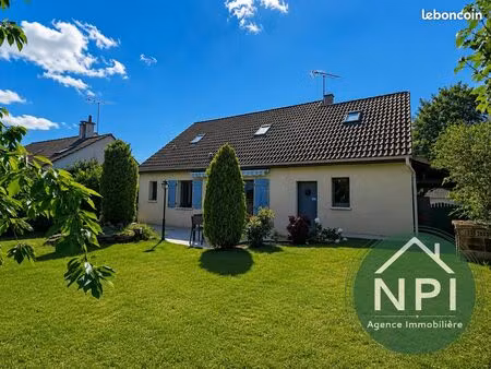 maison 7 pièces 125 m²