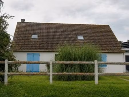 maison familiale avec vie de plain-pied.terrain de 1000 m2. petit-caux 0