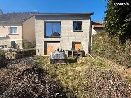 maison à vendre en cours de construction