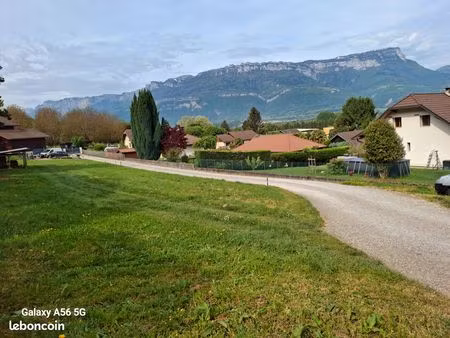 550 m2 laissaud 73800