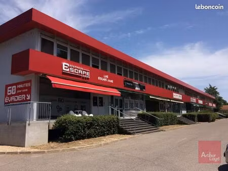 bureaux 583 m²