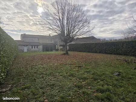 maison 5 pièces 160 m²
