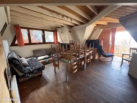 chalet 6 pièces 81 m²