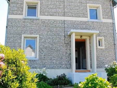 pavillon 4 pièces 81 m²