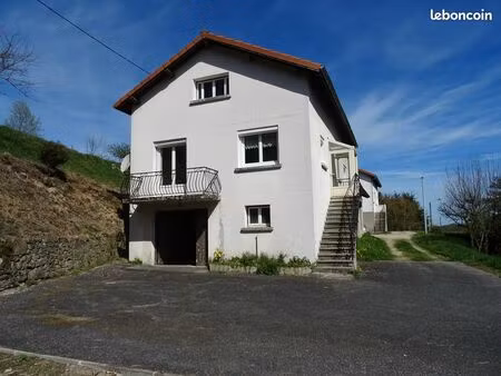 maison de 70 m² sur un terrain de 1 747 m²