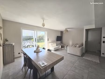 maison 4 pièces 95 m²