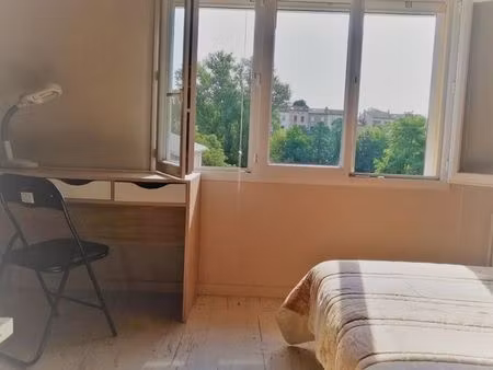 location d'un f2 meuble