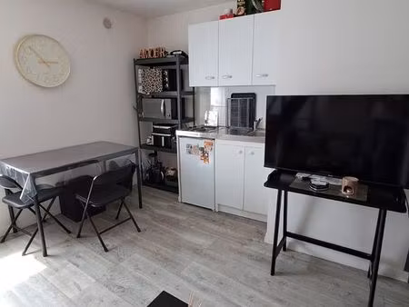 f2 meublé