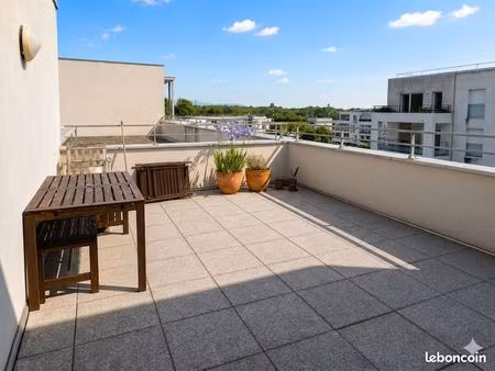 appartement t3 – dernier étage - saint-genis-pouilly