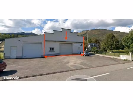 local / entrepôt à louer