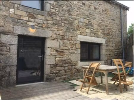maisonnette avec jardinet