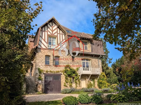 maison de luxe à vendre à médan