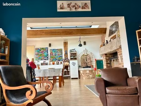 maison à vendre pleine de charme