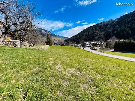 terrain 588 m² saint nicolas la chapelle