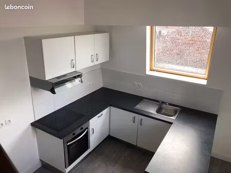 lambersart t3 en duplex de 48m²