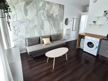 studio meublé 23 m² 1er étage