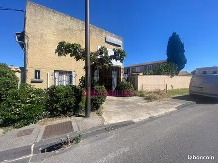 local 212 m² le pontet