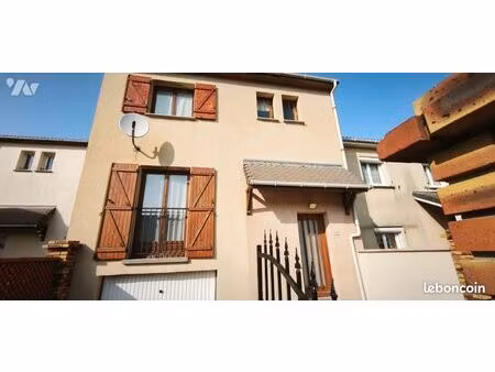 maison 4 pièces 102 m²