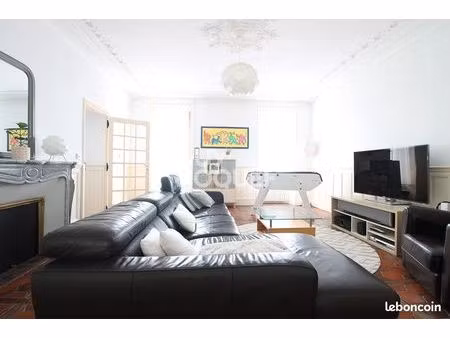 maison 8 pièces 190 m²