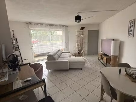 appartement t2 bis