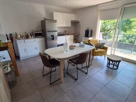 appartement t3 avec balcon