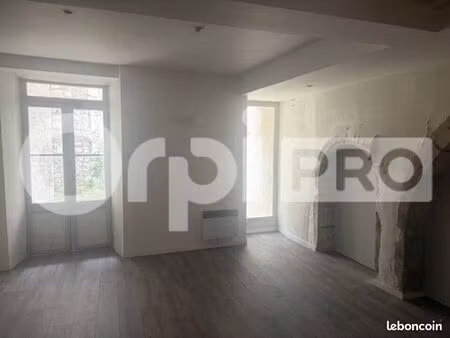 local commercial 72 m²