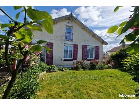 maison 5 pièces 70 m²