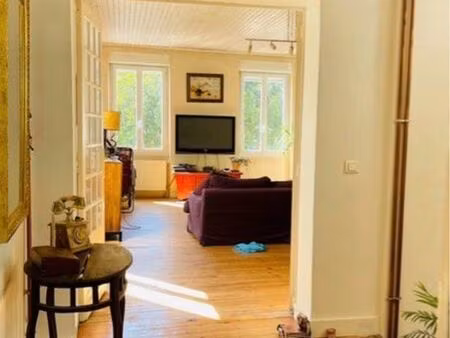 maison 170 m² langon centre – 3 chambres – bureau – salon 35 m² – cour – proche gare – bea