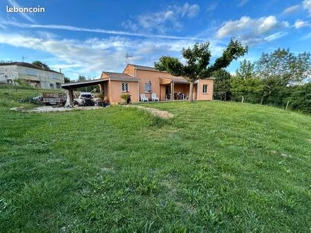 maison individuelle à la campagne