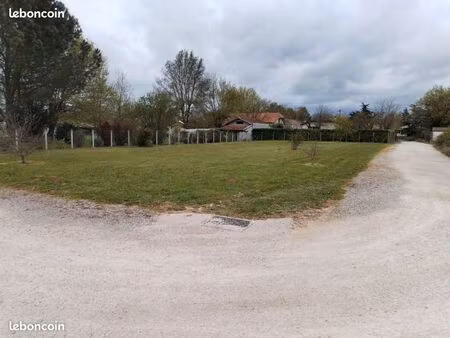 terrain 1 000 m² albias