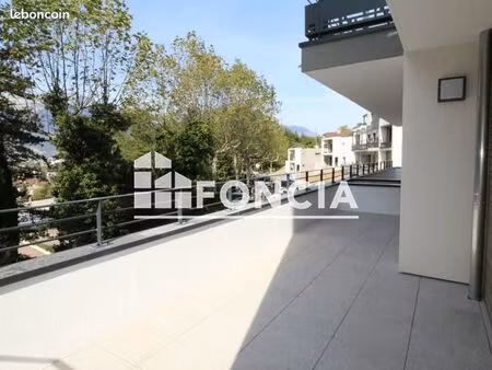 appartement 3 pièces 69 m²