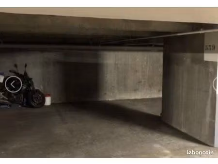 parking sécurisé saint-aygulf