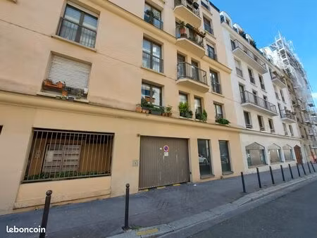 parking a louer paris 10