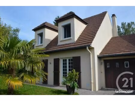 pavillon 5 pièces 94 m²