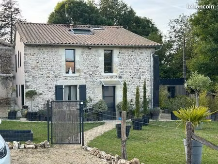 location maison rénovée