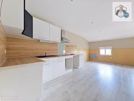 appartement 3 pièces 60 m²