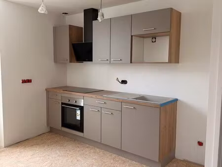 appartement t3 refait à neuf