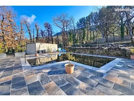 maison 4 pièces 134 m²