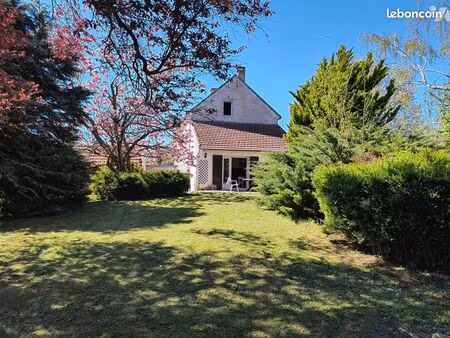 maison 3 pièces 103 m²
