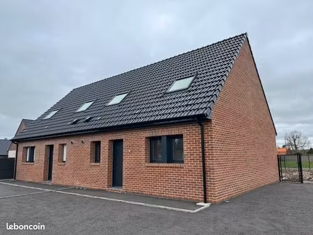 location maison neuve à lederzeele