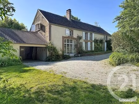 longère 7 pièces 212 m²